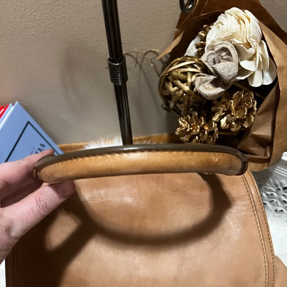 Givenchy Tan Leather Large New Line Flap Tote Shoulder Bag - Picture 3 of 12